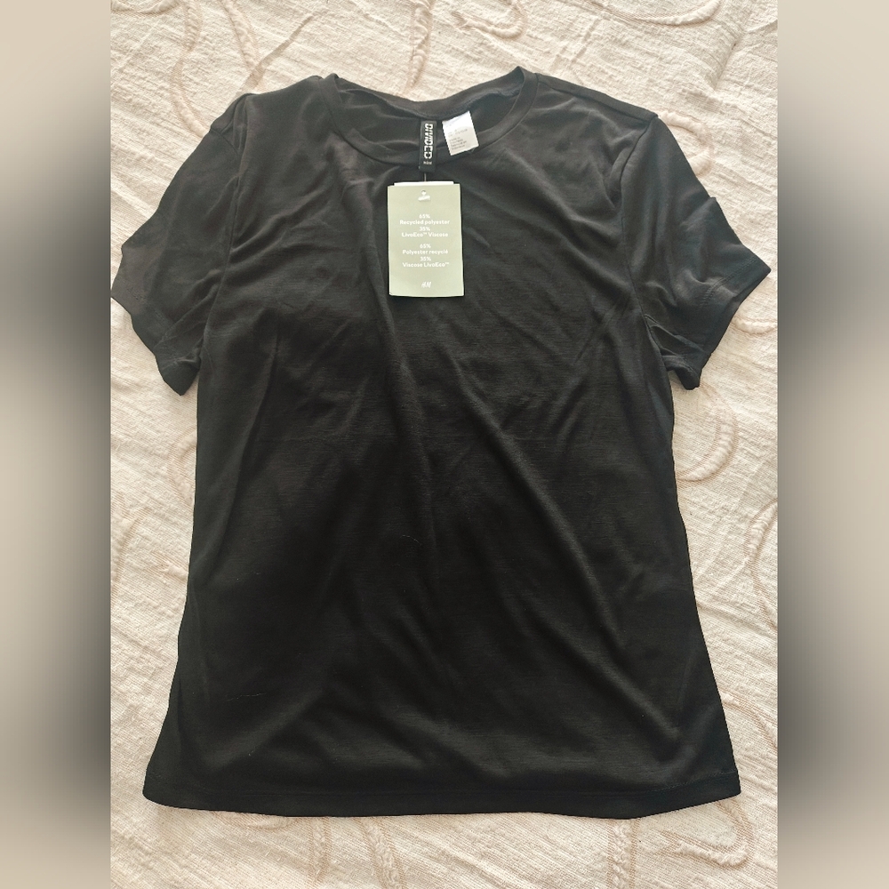 H&M Black T-Shirt L
